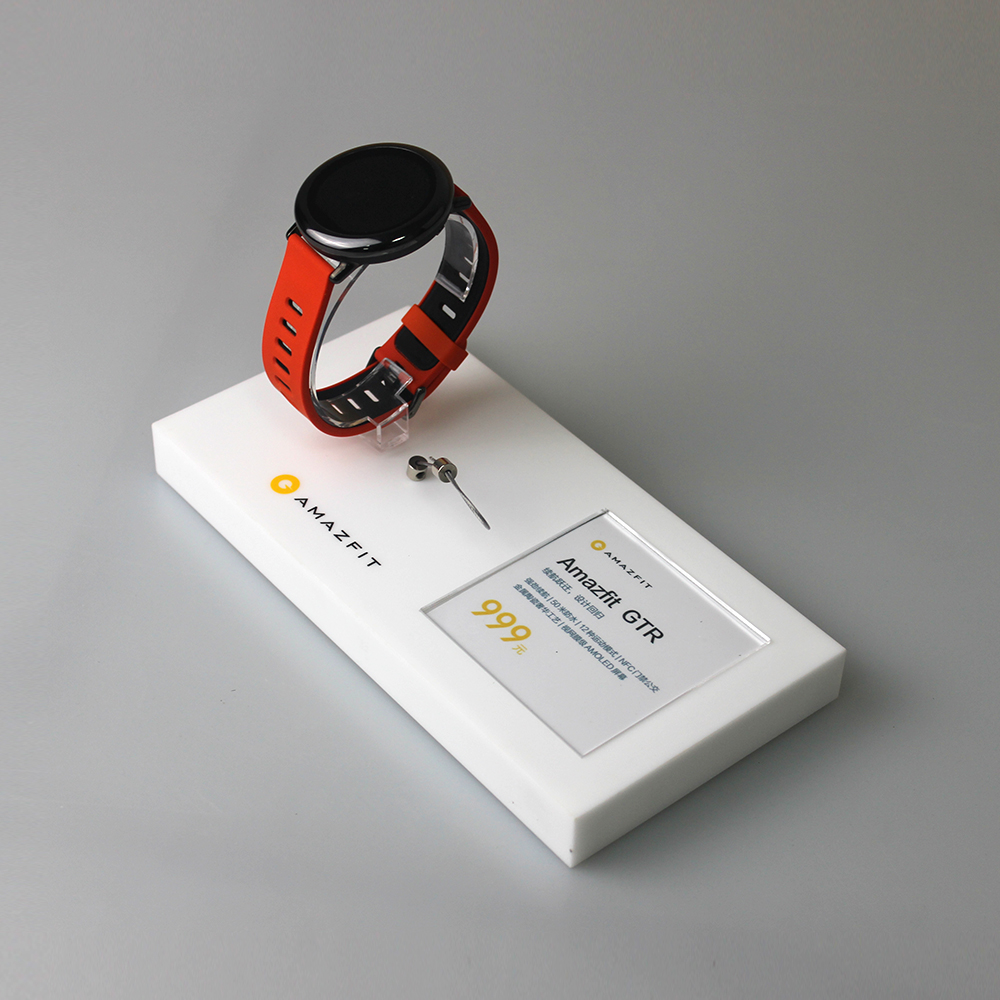 Fresh design custom acrylic watches display stand China Manufacturer
